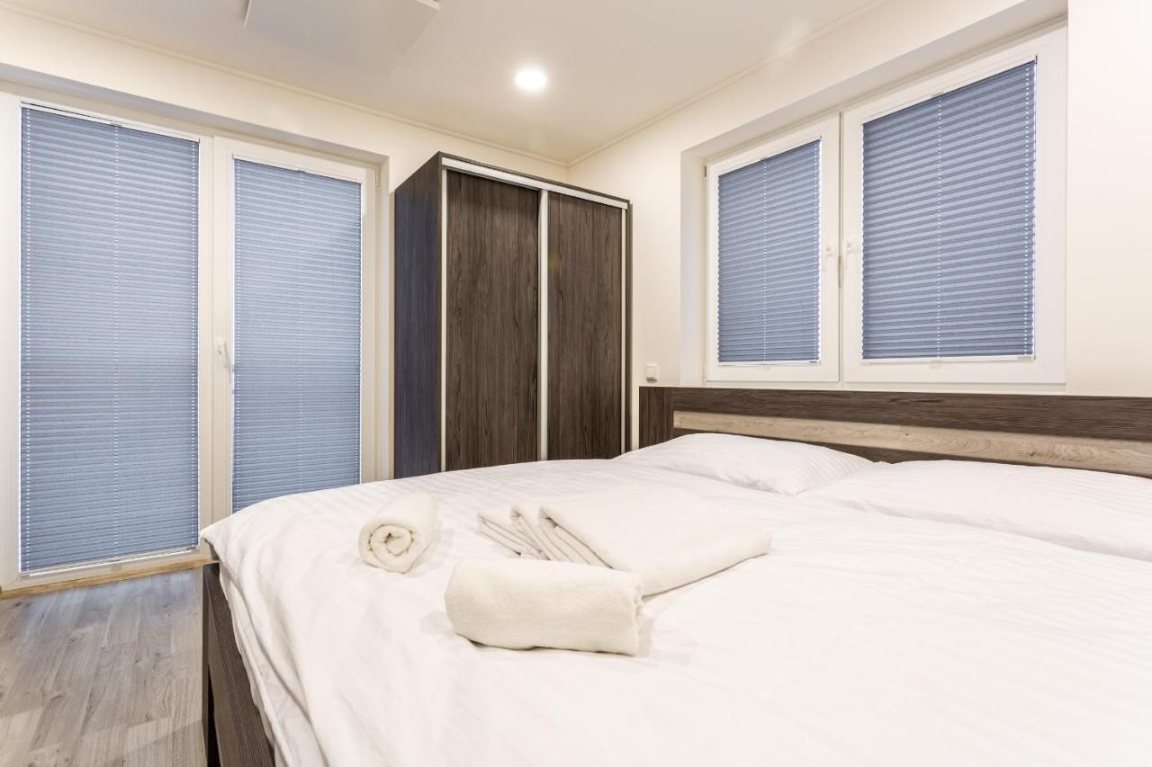 Apartmany Na Vyhledech Loučná pod Klínovcem Exteriör bild