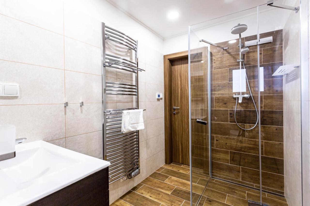 Apartmany Na Vyhledech Loučná pod Klínovcem Exteriör bild