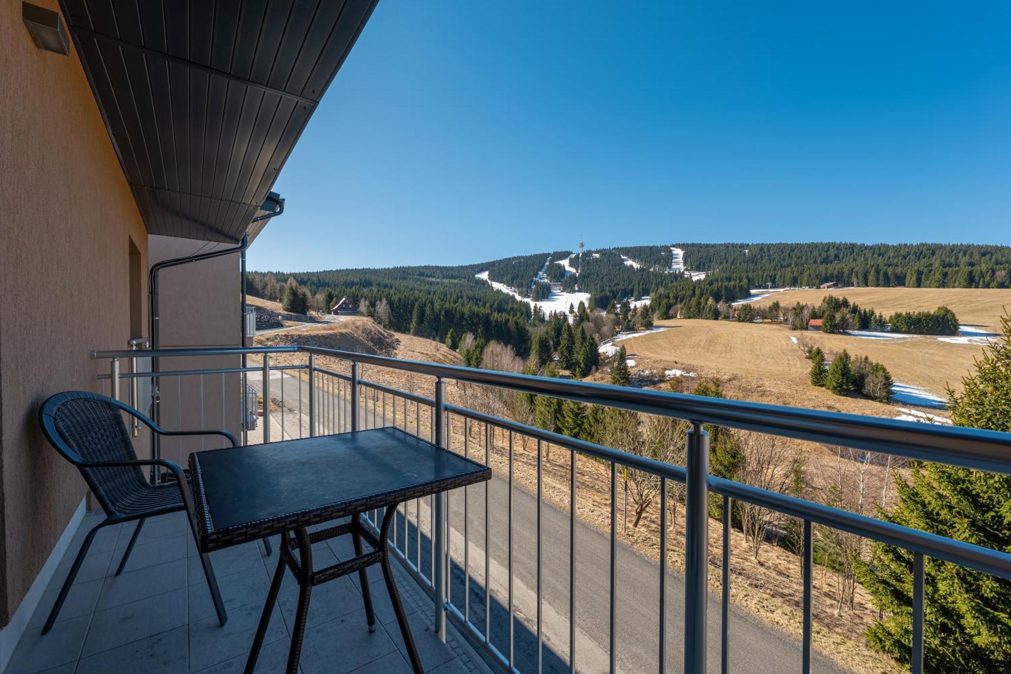 Apartmany Na Vyhledech Loučná pod Klínovcem Rum bild